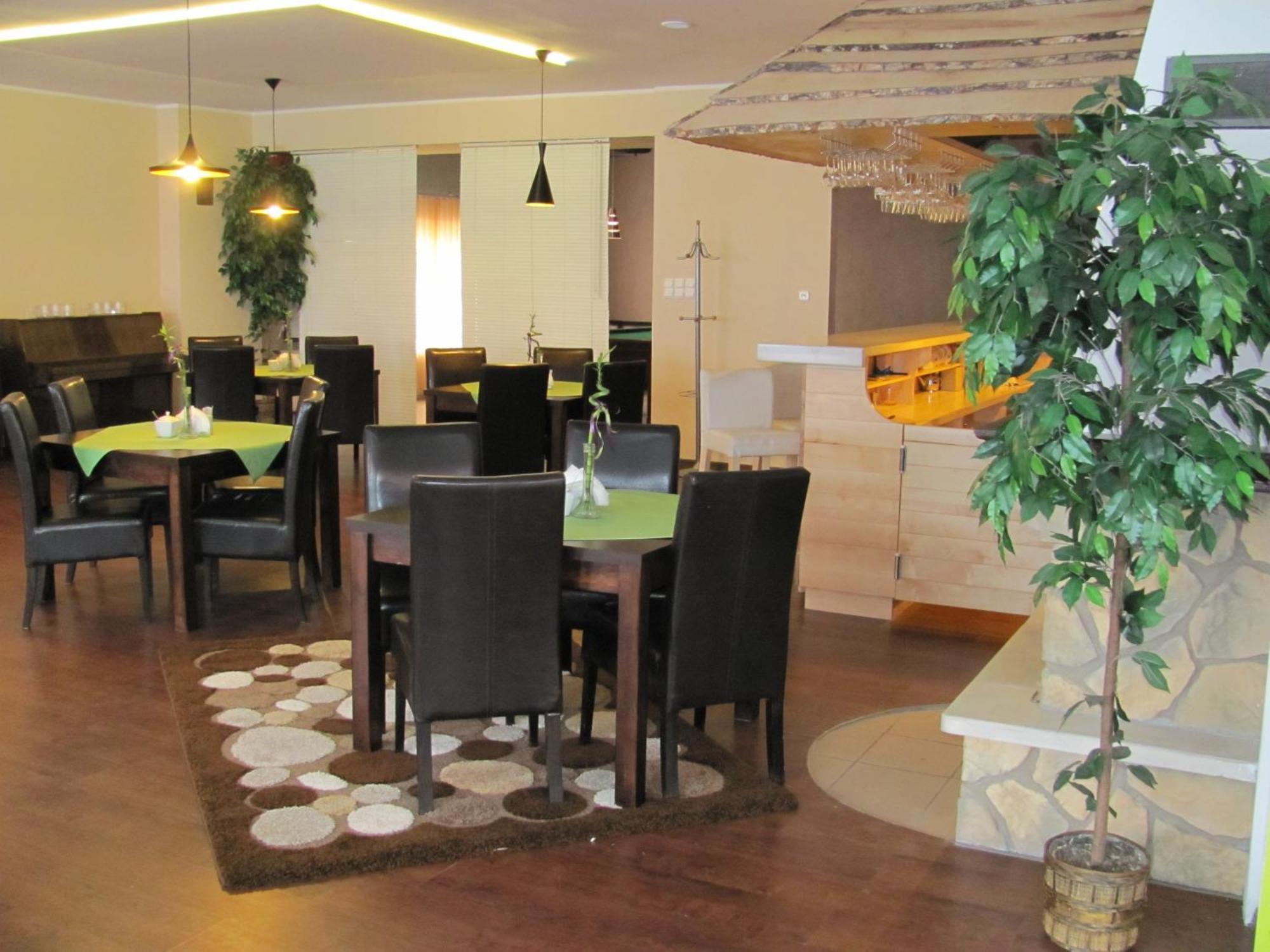 Hotel Gregor Pszczolki ภายนอก รูปภาพ